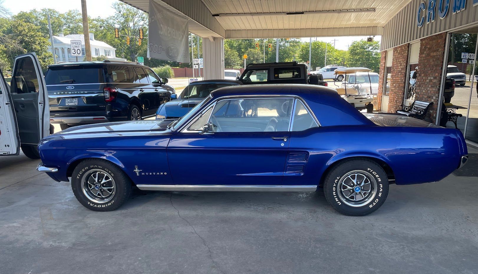 Mobile auto glass replacement service in Batesburg-Leesville, SC Mobile auto glass replacement service in Batesburg-Leesville, SC
