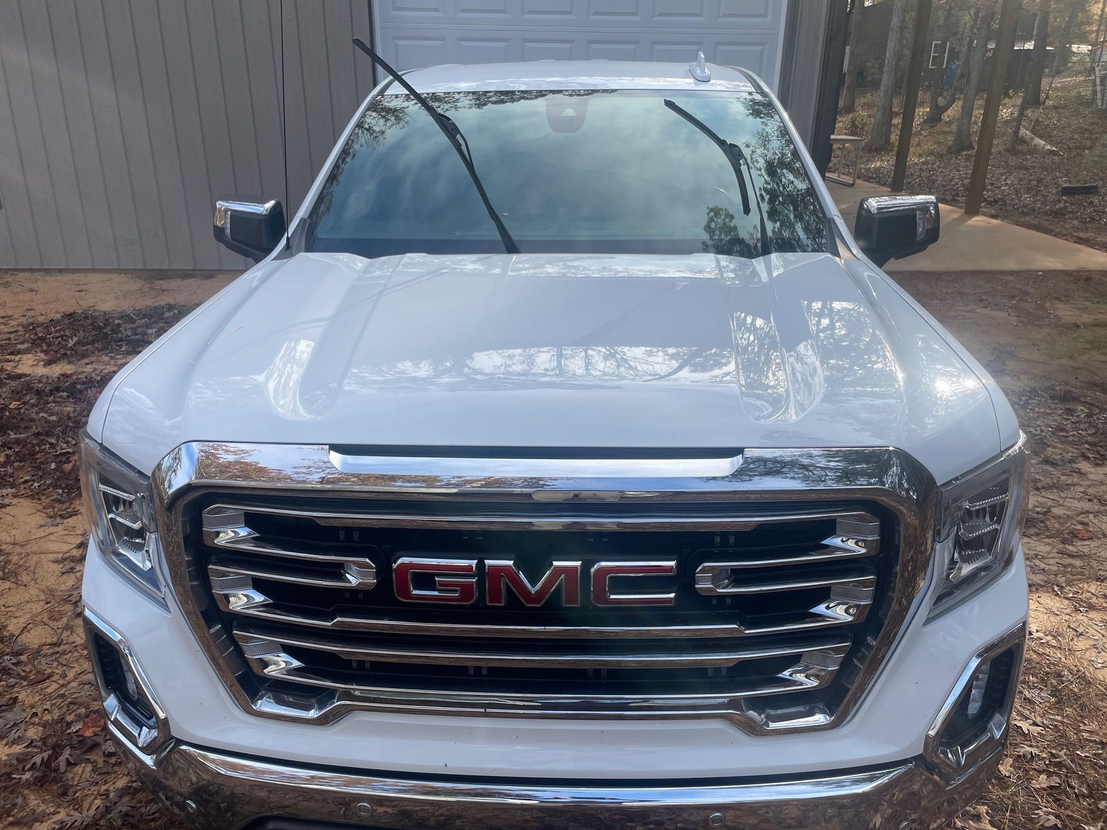 GMC Windshield Replacement in Batesburg-Leesville, SC GMC Windshield Replacement in Batesburg-Leesville, SC