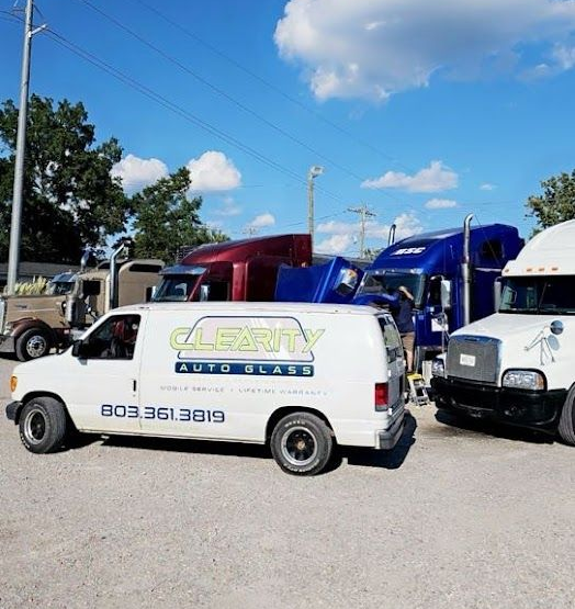 Mobile semi truck glass replacement service in Batesburg-Leesville, SC Mobile semi truck glass replacement service in Batesburg-Leesville, SC