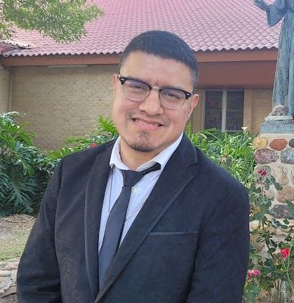 Rene Gomez
RECEPTIONIST/IT/LIVESTREAM/SAFE ENVIRONMENT
rgomezstmichaelchurch.net
