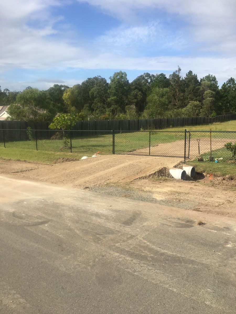 Dirt driveway