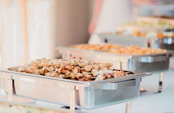 Couple of Meat in a Chafer Dish — Wholesale Butchery in Dubbo, NSW