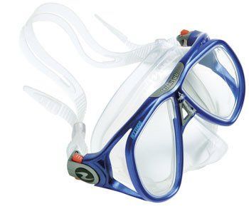 Maschera da snorkeling blu con guarnizione in silicone trasparente e cinturino bianco su sfondo bianco.