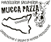 Logo in bianco e nero per macelleria con disegno di un maiale, mappa della Sardegna e scritta