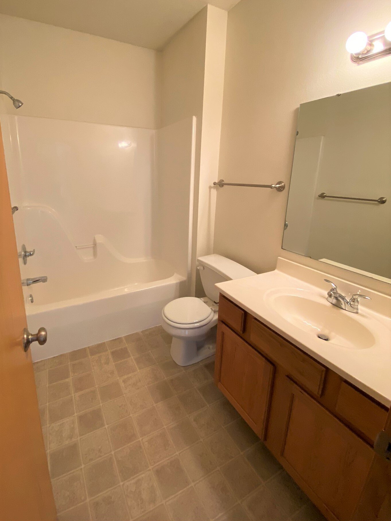 Town Square Apartments AM Management