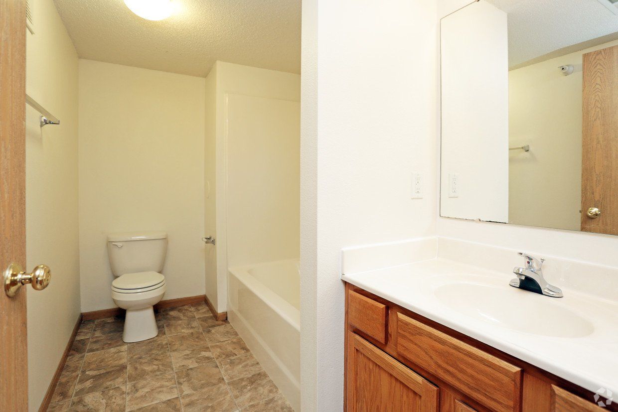Sycamore Apartments Property Images