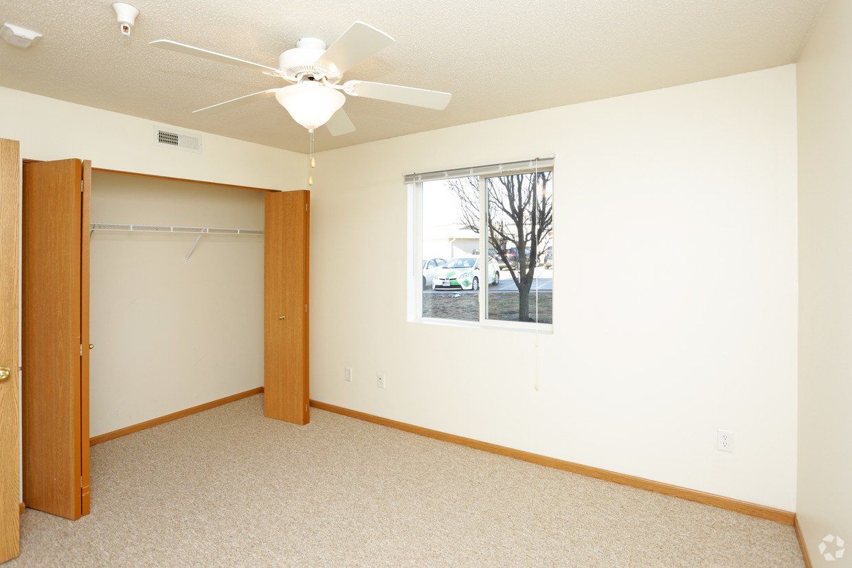 Sycamore Apartments Property Images