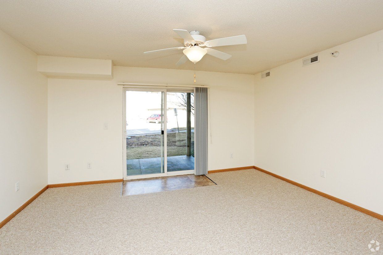 Sycamore Apartments Property Images