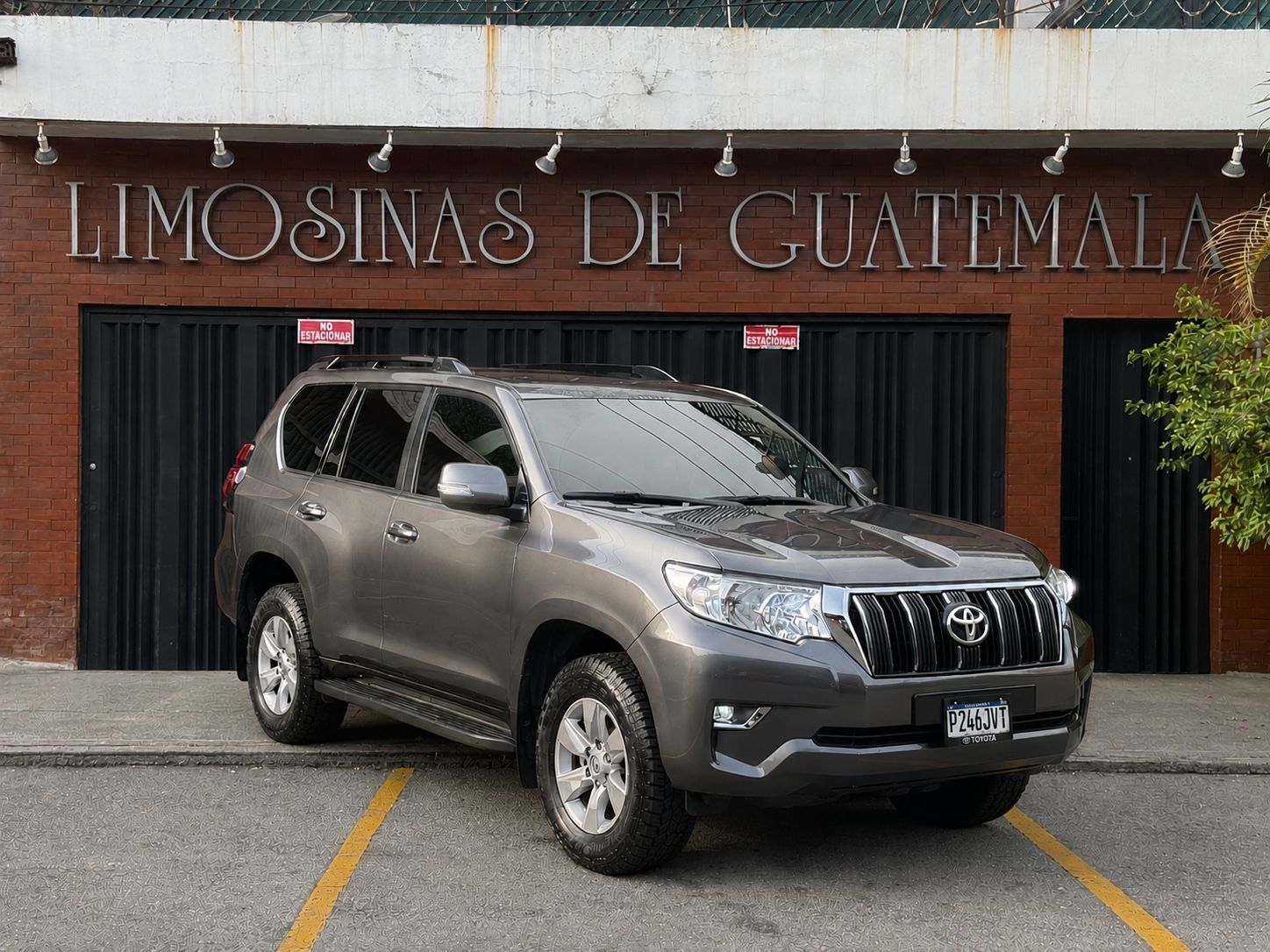Toyota Prado blindada nivel 3 para transporte privado en Guatemala