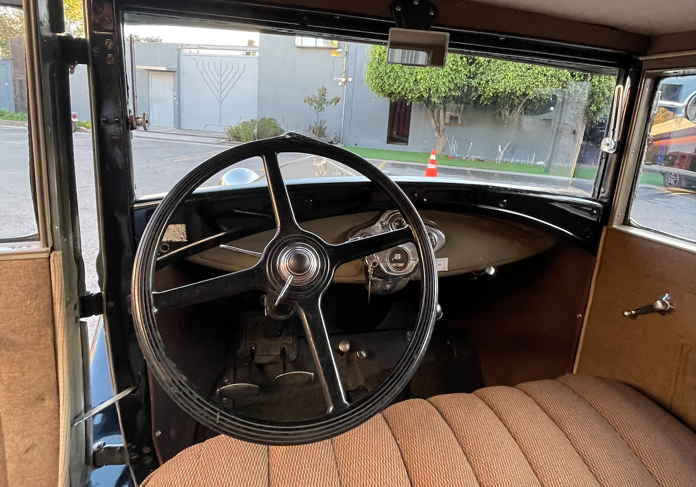 Ford Model A 1930 capota dura para eventos especiales en Guatemala