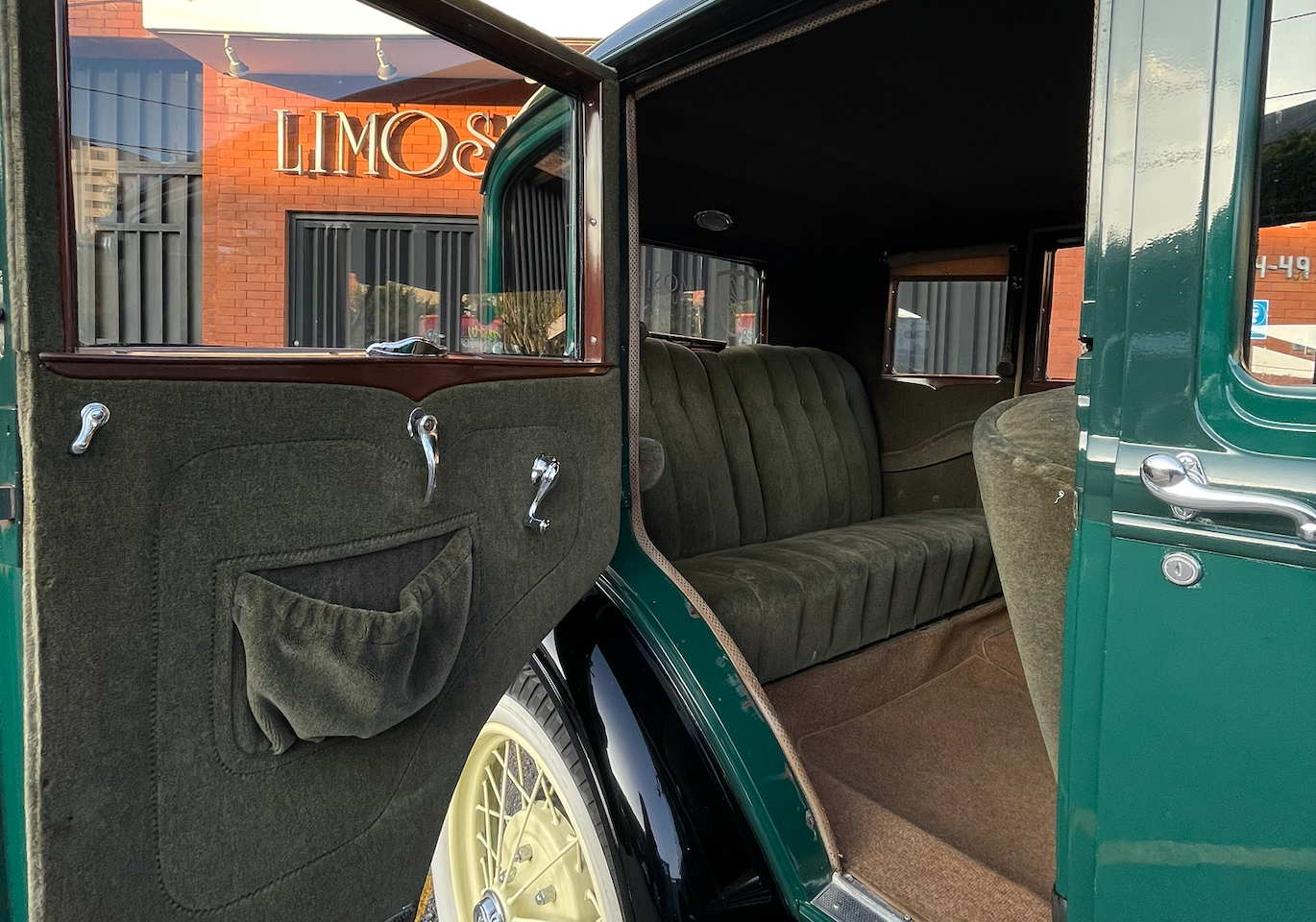Ford Model A 1929 capota dura para bodas en Guatemala