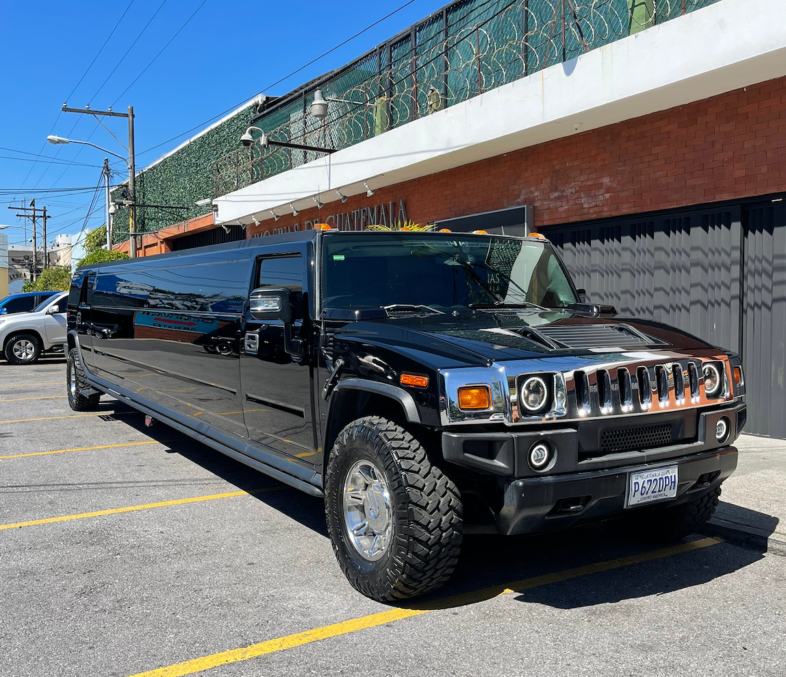 Limosina Hummer II para bodas y eventos en Guatemala