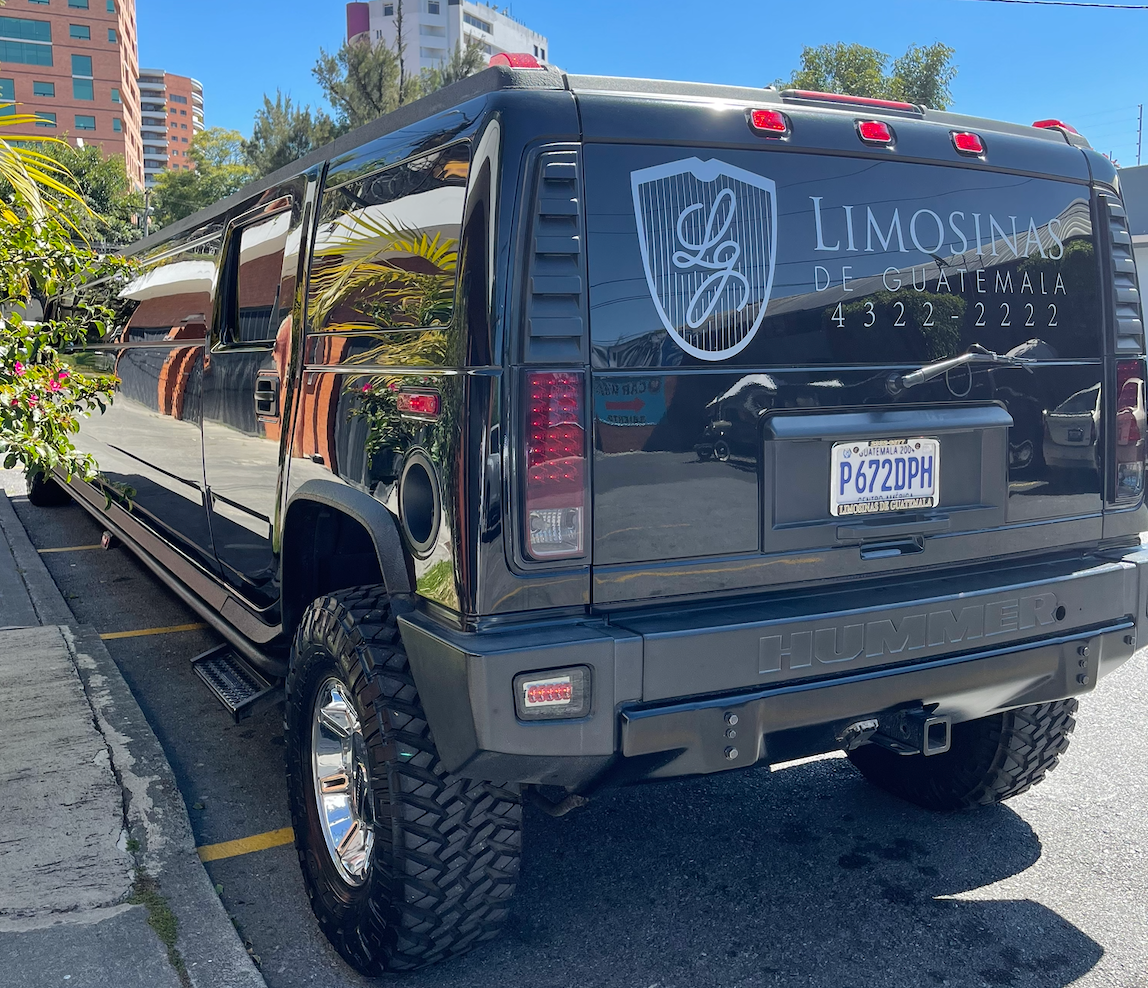 Limosina Hummer II para bodas y eventos en Guatemala