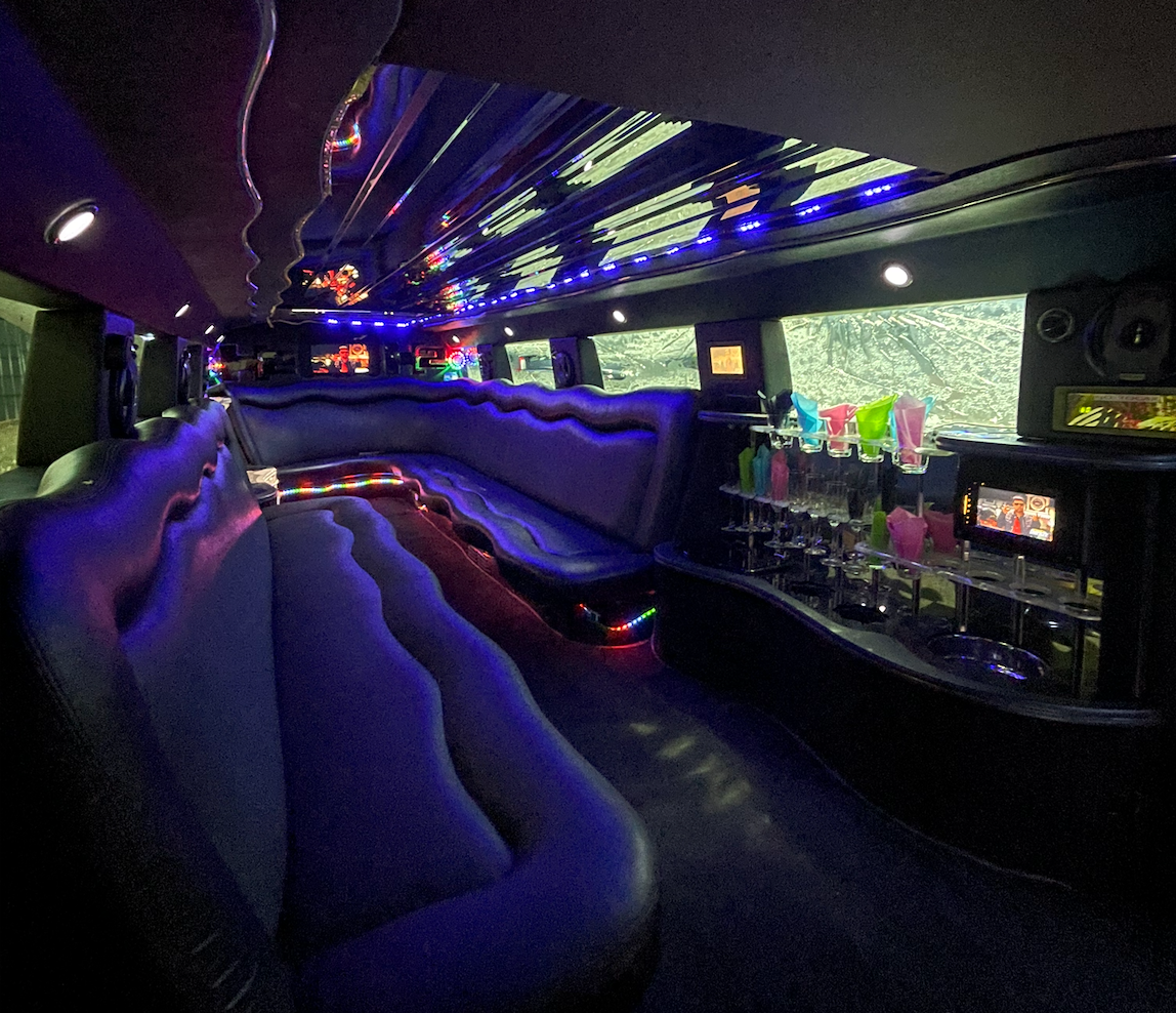 Limosina Hummer II para bodas y eventos en Guatemala