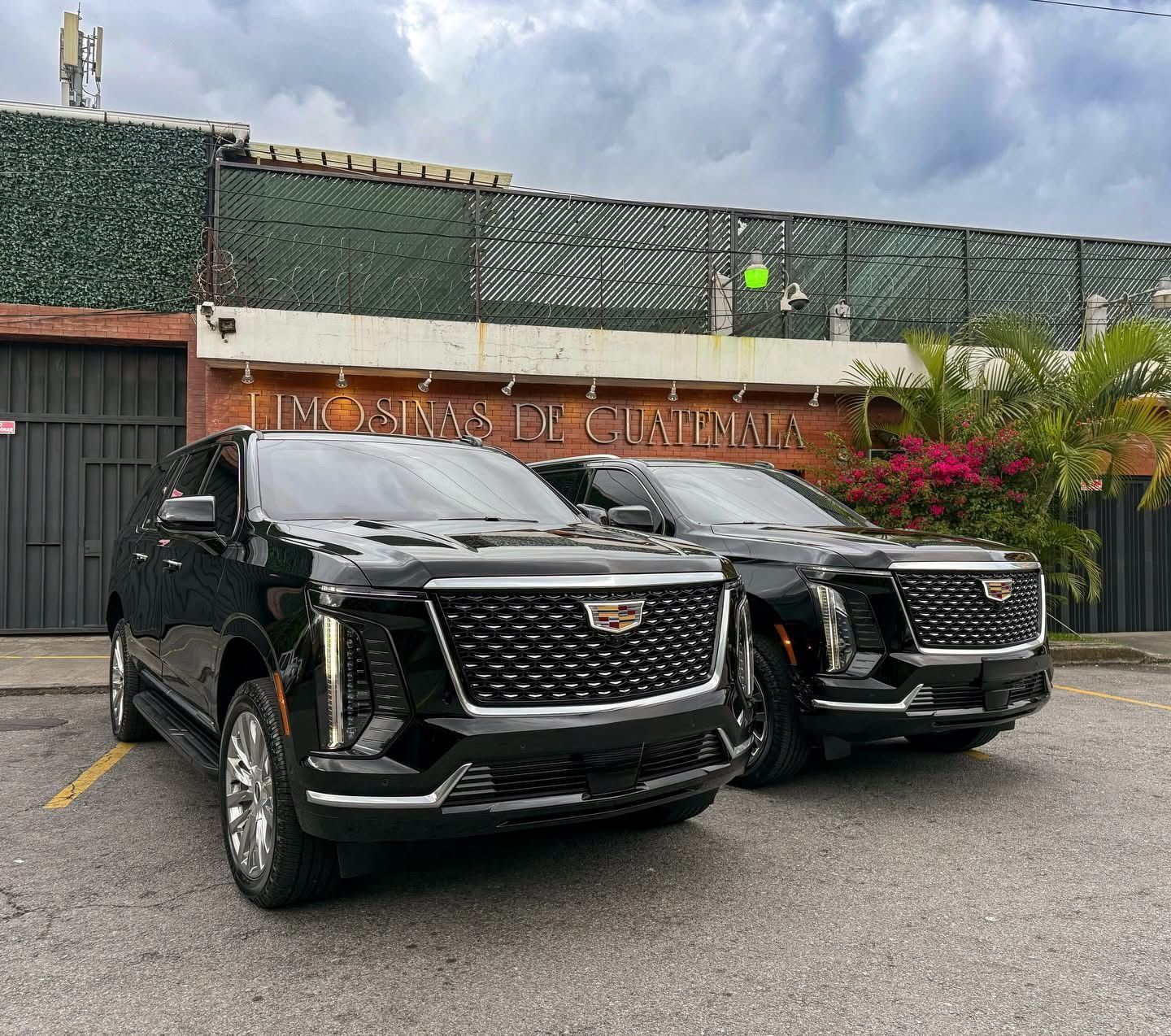 Cadillac Escalade blindada nivel 7 para transporte ejecutivo en Guatemala