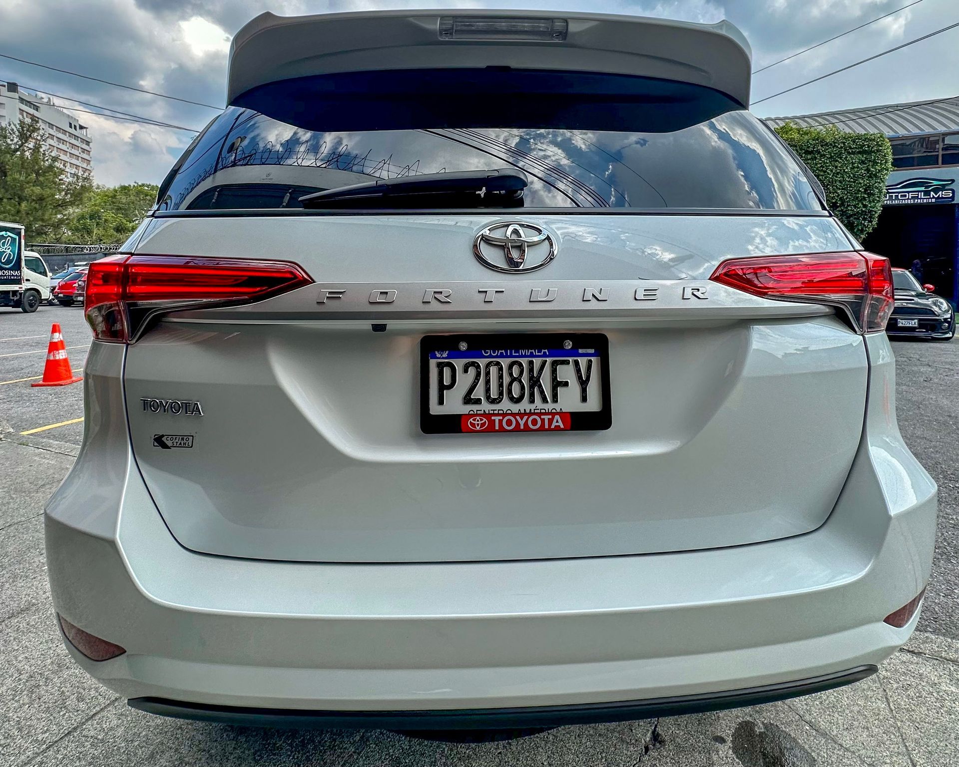 Toyota Fortuner blindada nivel 3 para transporte VIP en Guatemala