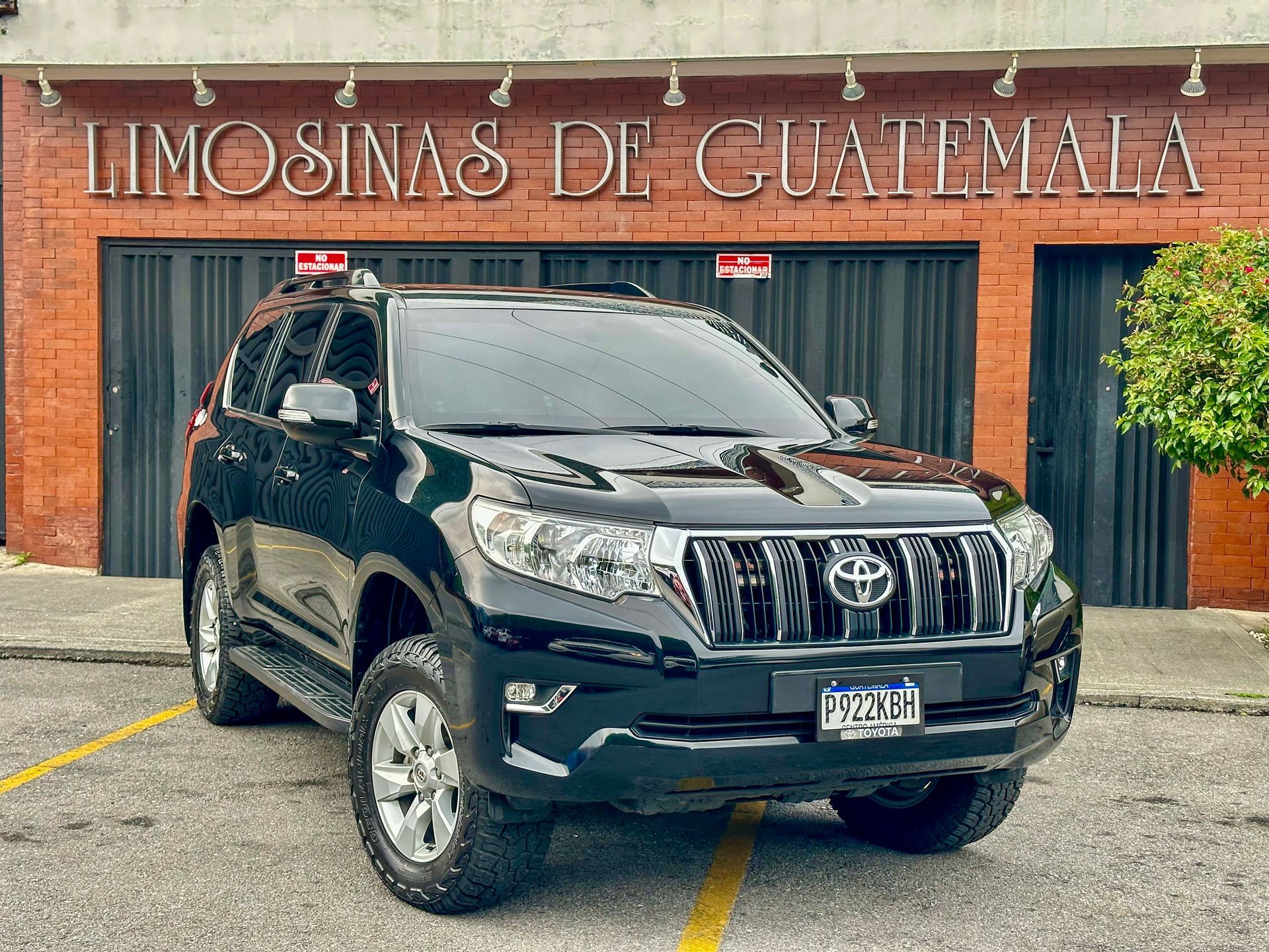 Toyota Prado blindada nivel 7 para transporte seguro en Guatemala