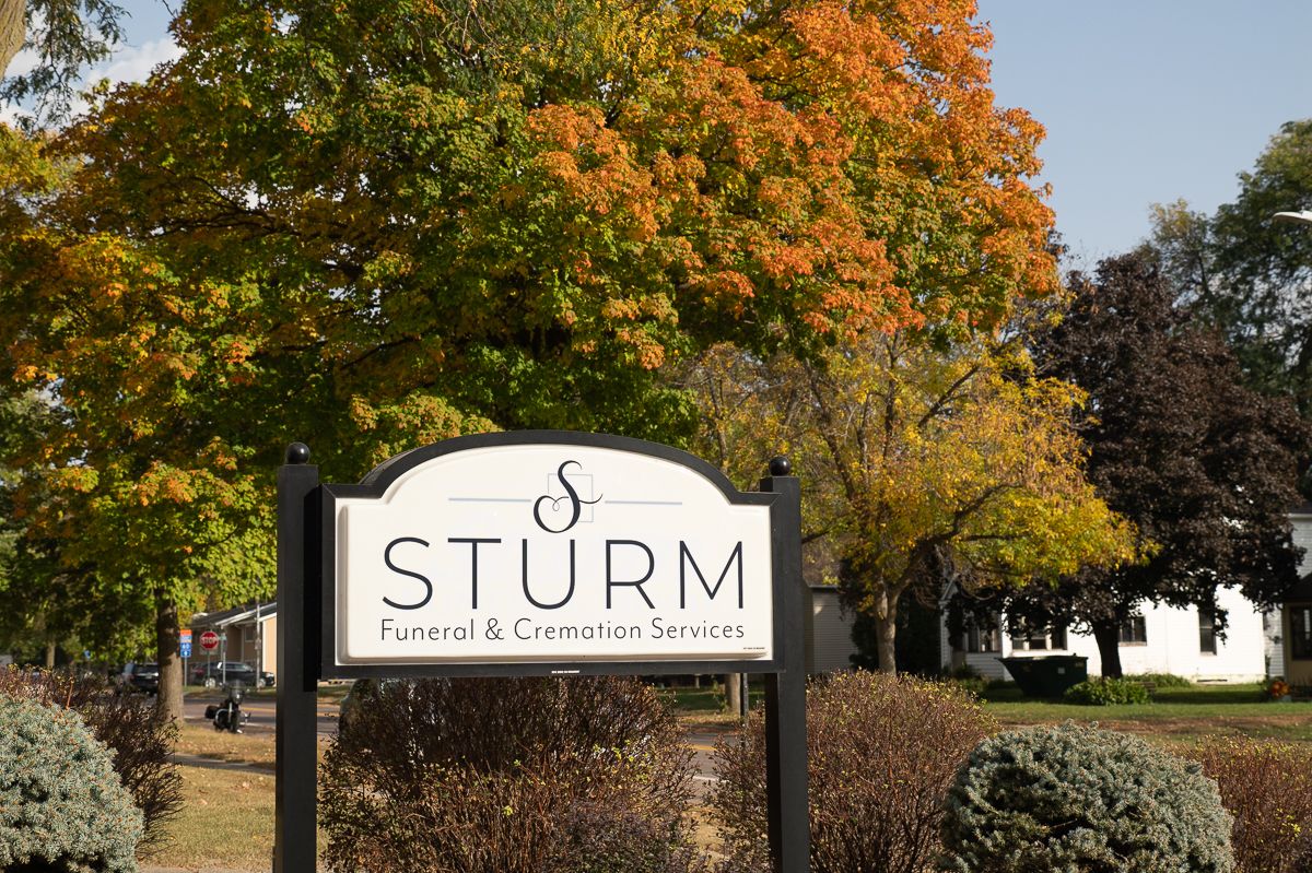 Madelia Chapel | Sturm Funeral Home