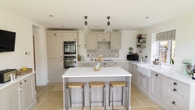 white island kitchen