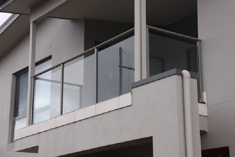 Glass handrail Canberra