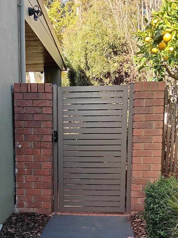 single gate canberra
