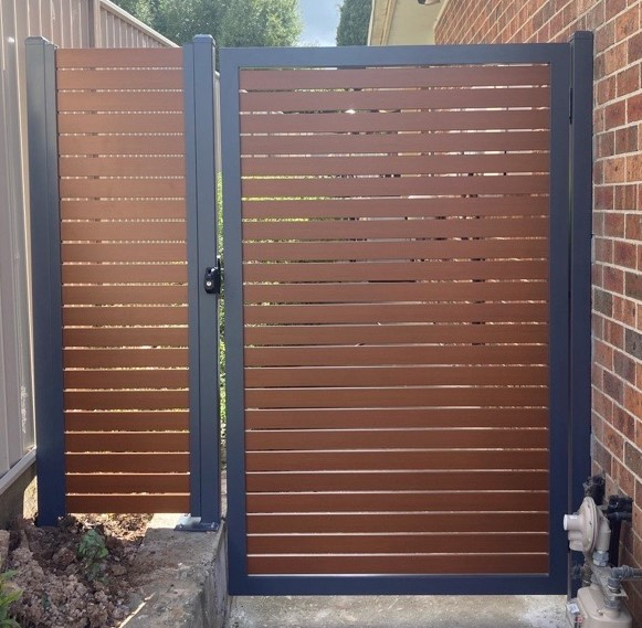 side gates canberra