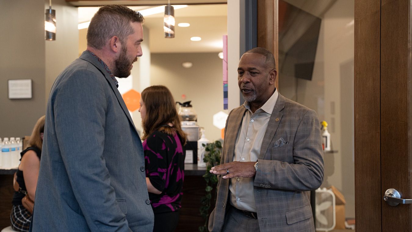 Mayor of Warren, Ohio Doug Franklin speaking with Rick Stockburger, CEO of Brite.