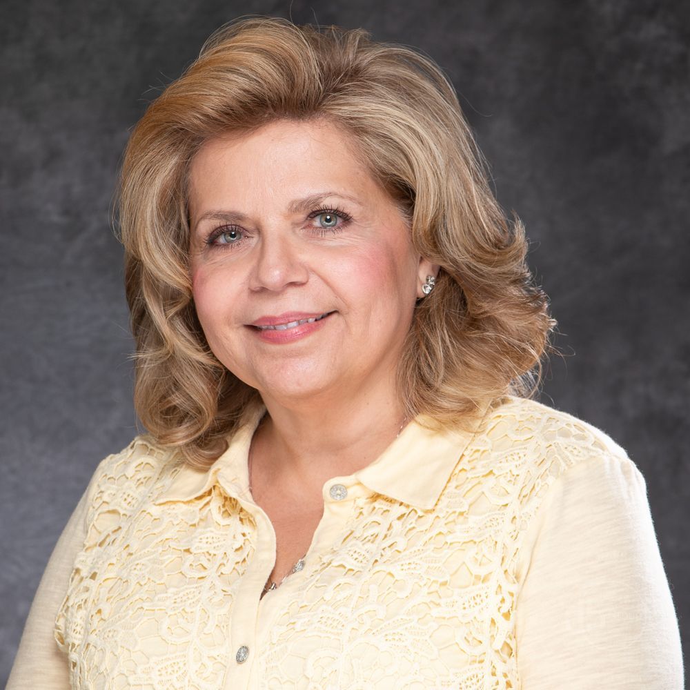 The D5 Group Business Headshot of an older white female Professional