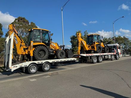 Ballarat Tilt Tray Truck