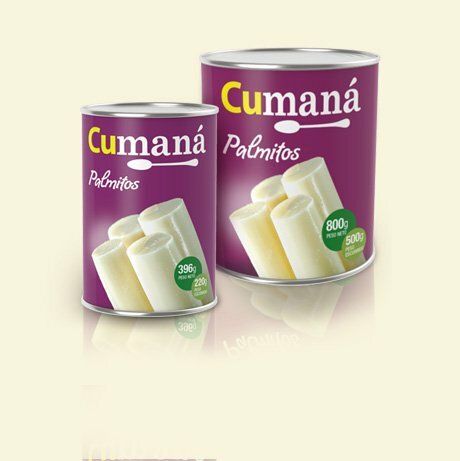 Dos latas de palmitos Cumaná de color púrpura