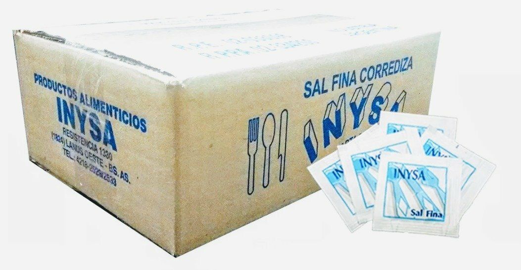Caja de sobres de solución salina INYSA con logotipo y marca en color azul.