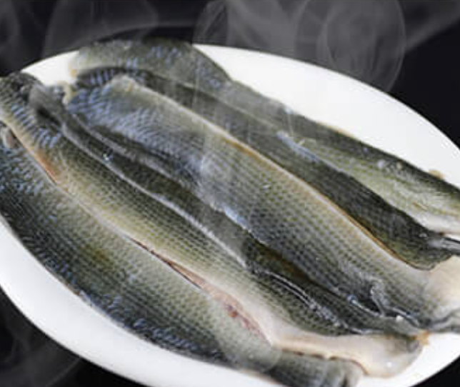 【陸霸王】 嚴選鮮虱目魚皮  600g經濟包 平民美食 涼拌 煮湯