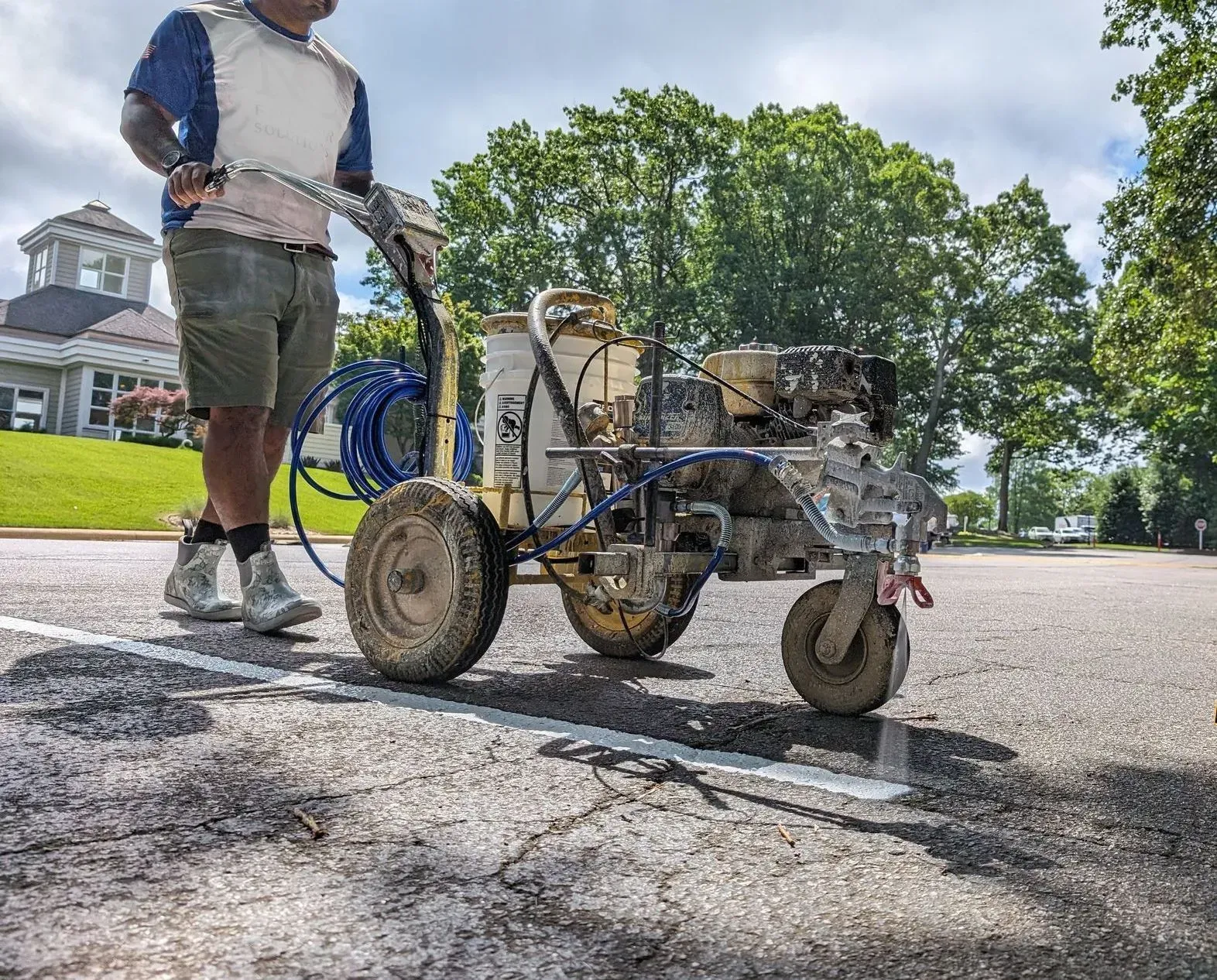 asphalt sealcoating Raleigh