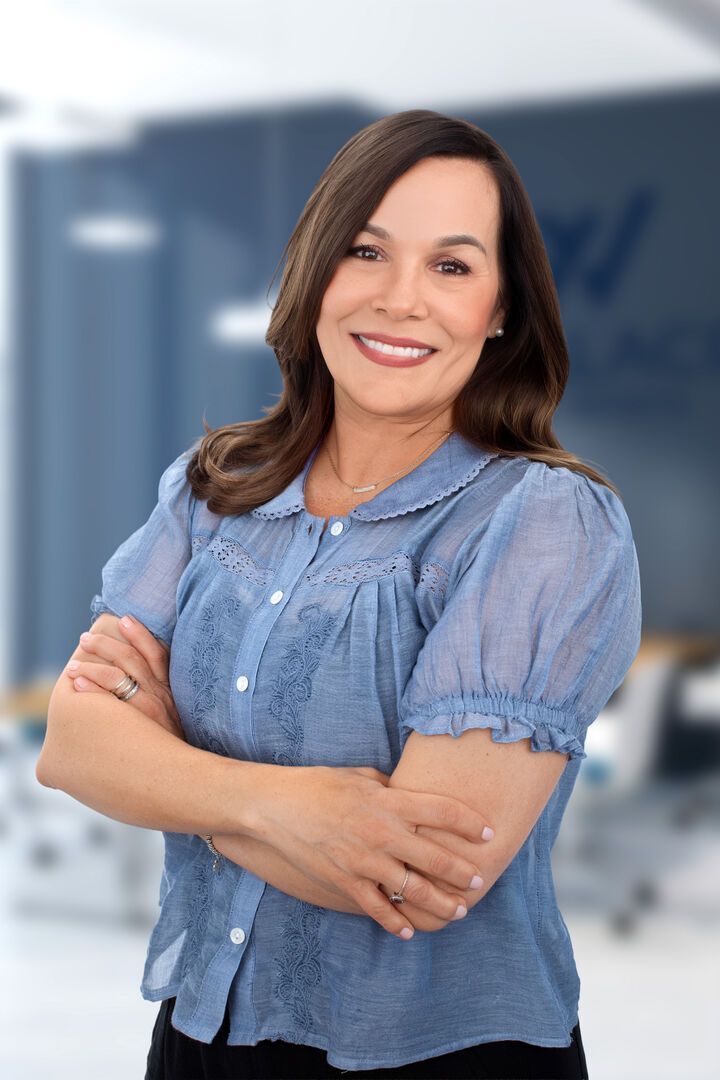 About Lisa Bones Realtor - Wallace Real Estate About Lisa Bones Realtor - Wallace Real Estate