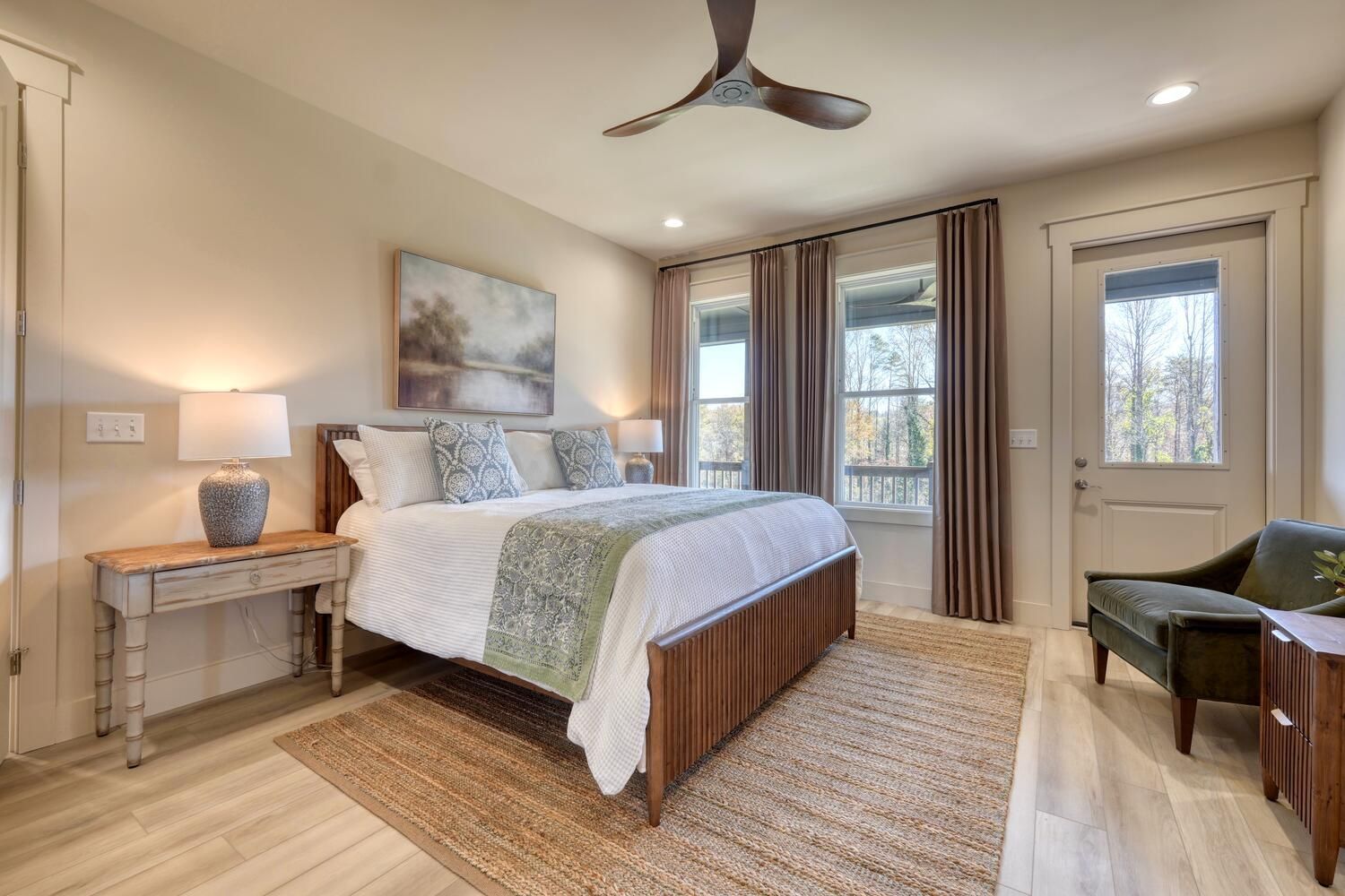 Interior view of luxurious accommodations at The Retreat at Tiger Mountain