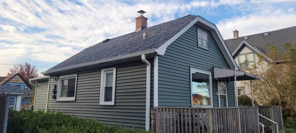 Nashotah roofing company