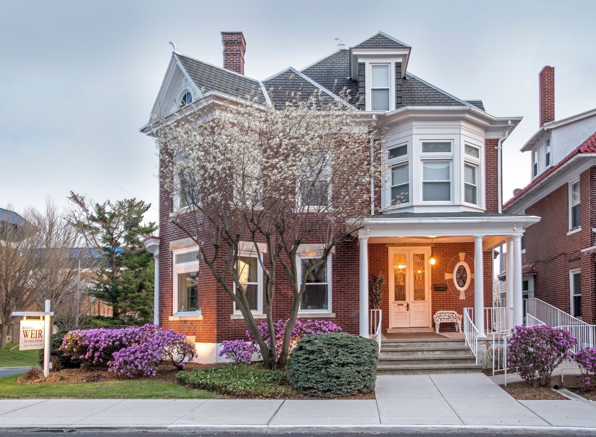 Weirs Funeral Home Crescent City