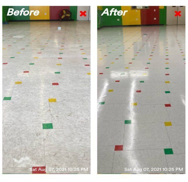 Comparison of a floor before and after cleaning. The floor is tiled with colored squares, the 'After' image appears cleaner.