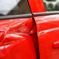 Automobilių kėbulų 
lyginimas
