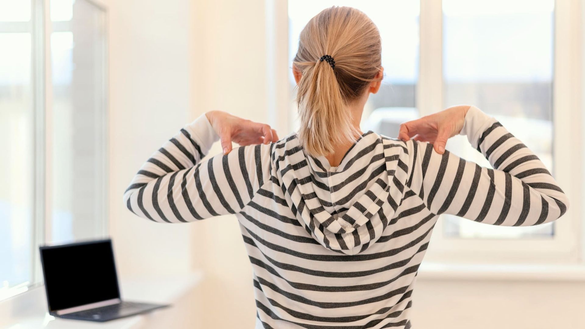 shoulder posture correction