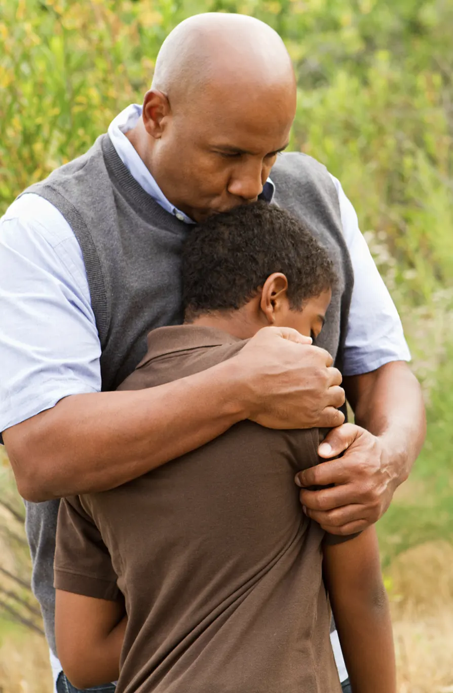 7 cosas que un hijo de Pastor Necesita de su Padre