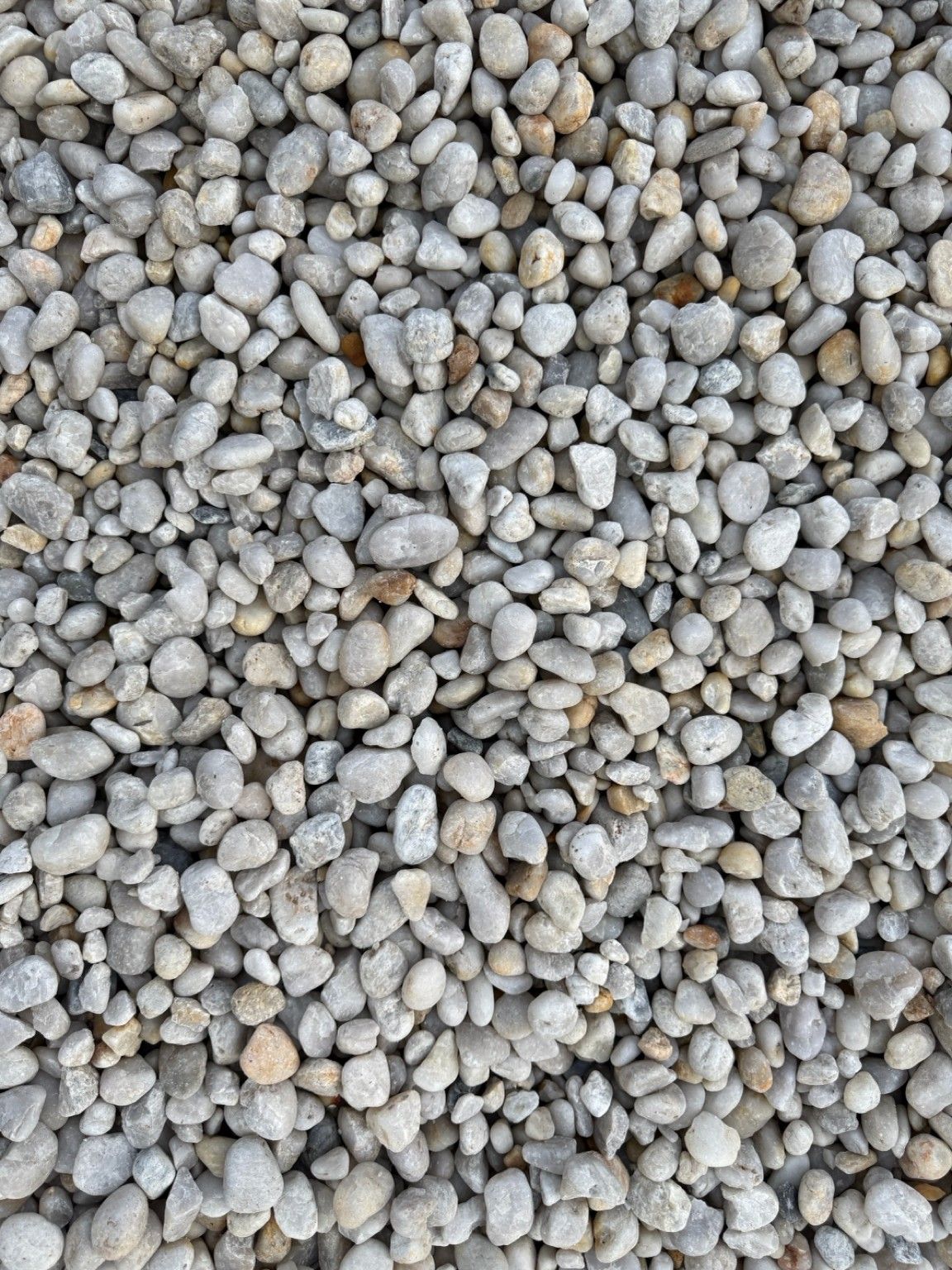 Cowra White 20-30mm — Tweed Landscape Supplies in Tweed Heads, NSW