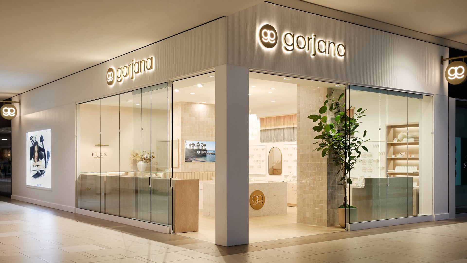 Gorjana store design supported and production by Quarter20