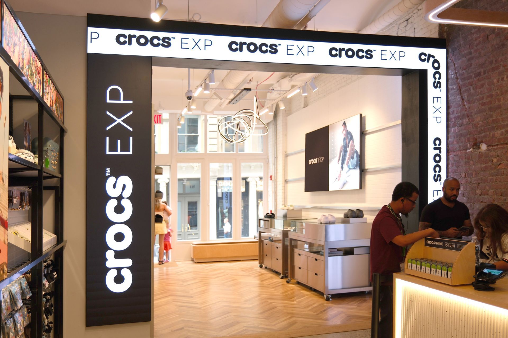 Crocs Shoe store interior