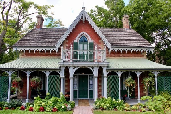 aurora historical society and hillary house
