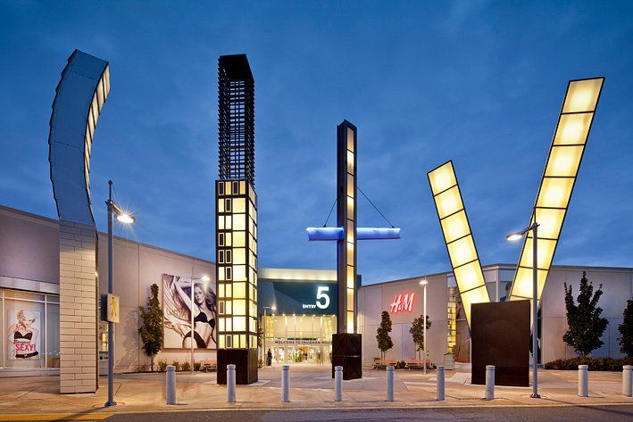 vaughan mills