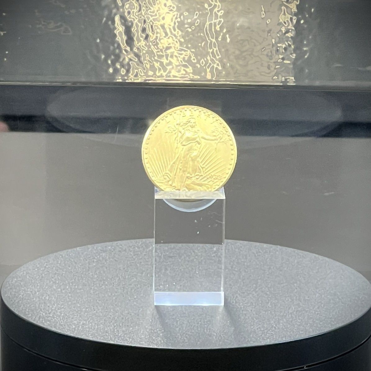 1933 Saint-Gaudens Double Eagle displayed at the 2026 ANA World’s Fair of Money in Pittsburgh.
