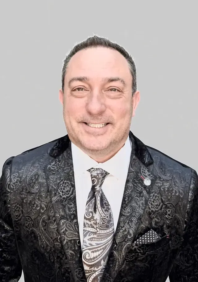 Rowan Smith, mortgage broker, private and alternative lending