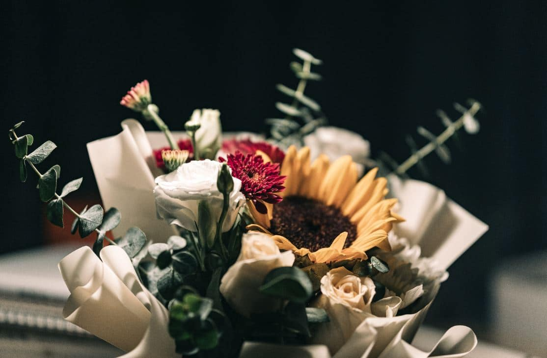 How To Use Seashells At Funeral Services