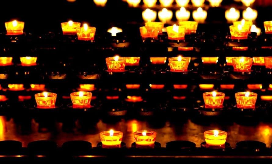 Places To Store An Urn With Remains After Cremation Services